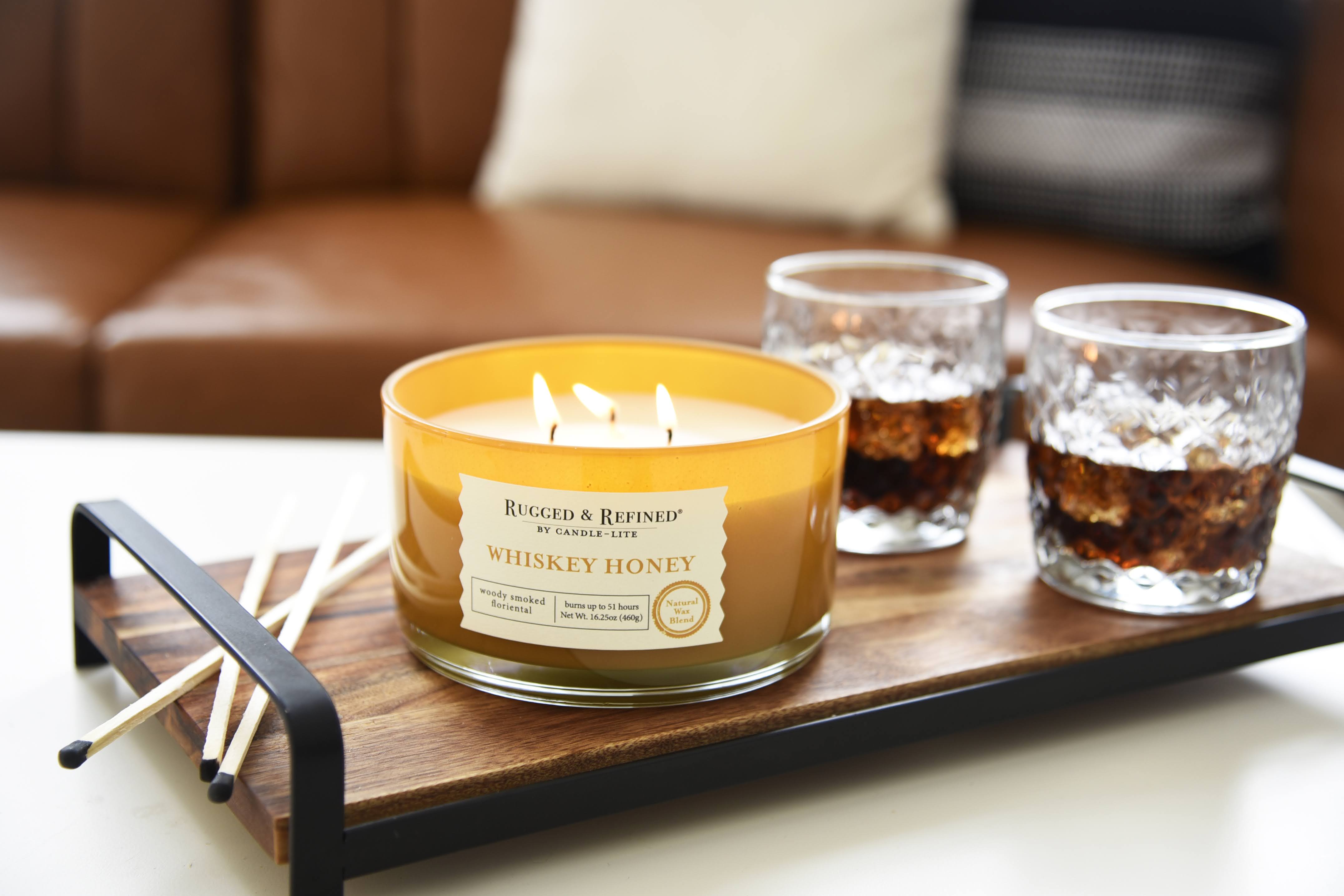 Woodwick beeswax candle – Wildflower + Honey